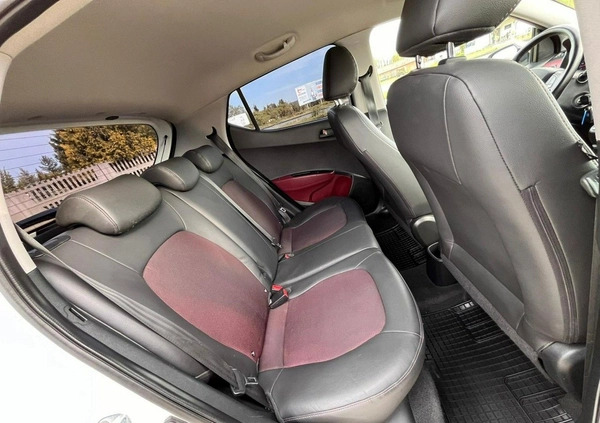 Hyundai i10 cena 29900 przebieg: 103000, rok produkcji 2014 z Koziegłowy małe 301